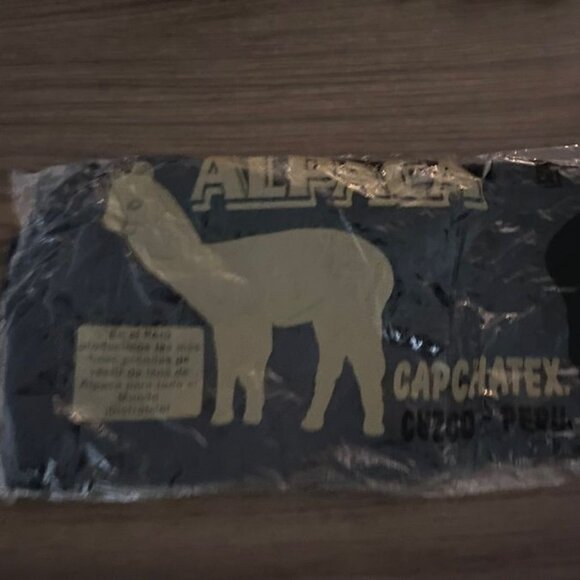 Capchatex Alpaca Scarf with Fringe from Peru - 9" x 70" - 3 Options Avail. - NEW - Picture 5 of 16